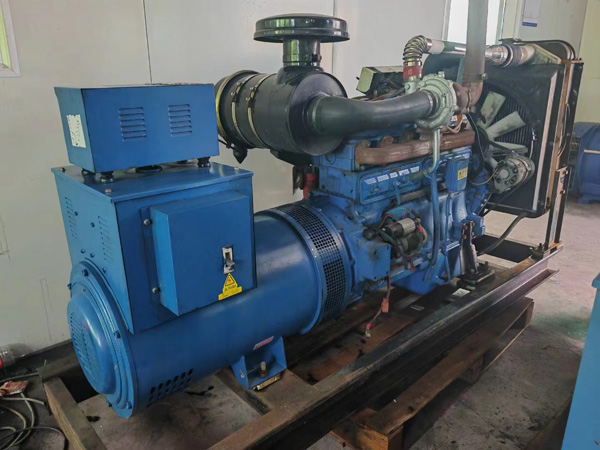 肇源100kW柴油发电机组使用多级机油有哪些优缺点？